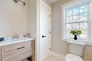 42 Hastings Ave, Worcester, MA 01606 - Photo 35