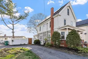 10 Lake View Pl, Lynn, MA 01904 - Photo 29