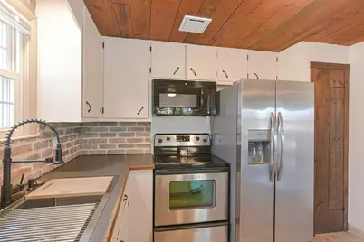 110 Oswego #1, Bellingham, MA 02019 - Photo 11