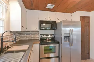 110 Oswego, Bellingham, MA 02019 - Photo 11