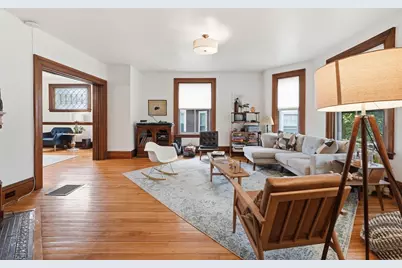 8 Westland St, Worcester, MA 01602 - Photo 13