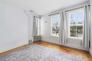 8 Westland St, Worcester, MA 01602 - Photo 17