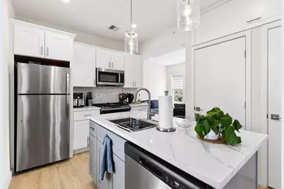 7 Transit Street #3, Boston, MA 02127 - Photo 3