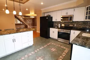 484 Walnut St, Fall River, MA 02720 - Photo 13