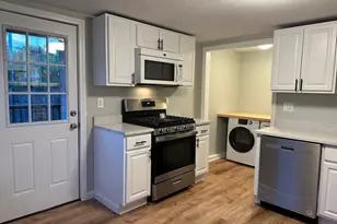 28 Salem St, Reading, MA 01867 - Photo 3