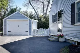 52 Wesley Rd, Framingham, MA 01701 - Photo 23