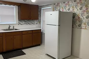 126 Lowell St, Peabody, MA 01960 - Photo 9