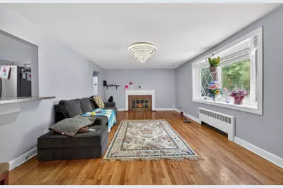 26 Beulah St, Framingham, MA 01701 - Photo 15