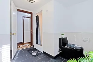 26 Beulah St, Framingham, MA 01701 - Photo 17