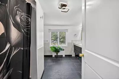26 Beulah St, Framingham, MA 01701 - Photo 31