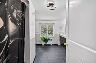 26 Beulah St, Framingham, MA 01701 - Photo 31