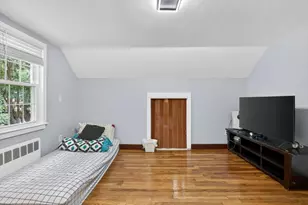 26 Beulah St, Framingham, MA 01701 - Photo 27