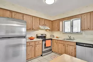 19 April Ln, Lexington, MA 02421 - Photo 7