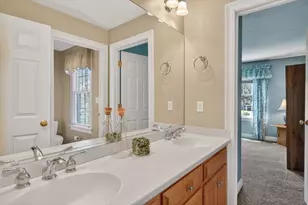 18 Manchester Dr, Wrentham, MA 02093 - Photo 27