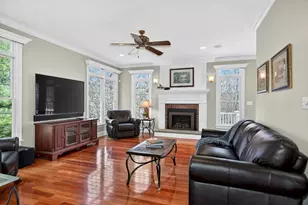 18 Manchester Dr, Wrentham, MA 02093 - Photo 3
