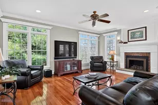18 Manchester Dr, Wrentham, MA 02093 - Photo 5