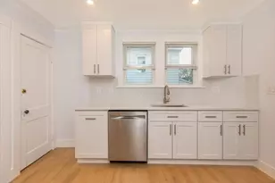 10 Parker Ave, Newton, MA 02459 - Photo 19