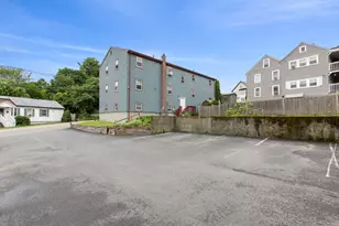 21 Groton St, Ayer, MA 01432 - Photo 9