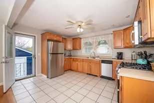 55 East Briggs Rd, Westport, MA 02790 - Photo 9