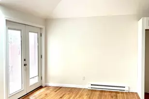 36 Walnut St, Medford, MA 02155 - Photo 3