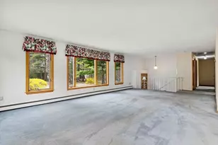 37 Tower Farm Rd, Billerica, MA 01821 - Photo 3