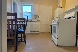 2 Sherman St, Cambridge, MA 02138 - Photo 9