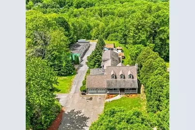 189 Holden St, Holden, MA 01520 - Photo 1