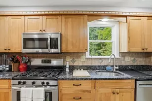 189 Holden St, Holden, MA 01520 - Photo 11