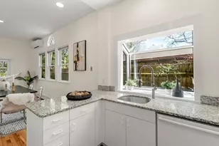 18A Highland Ave, Cambridge, MA 02139 - Photo 11