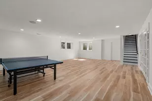 22 Plymouth Rd, Wellesley, MA 02481 - Photo 33