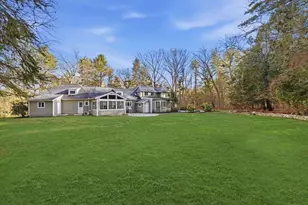 8 Buttercup Ln, Dover, MA 02030 - Photo 37