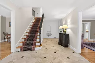 8 Buttercup Ln, Dover, MA 02030 - Photo 11