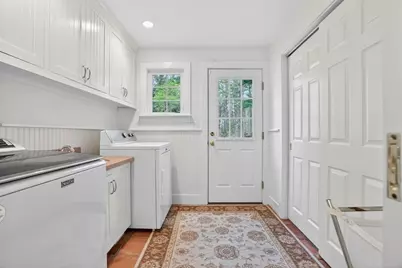 8 Buttercup Ln, Dover, MA 02030 - Photo 9
