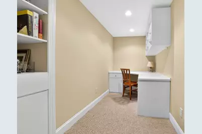 8 Buttercup Ln, Dover, MA 02030 - Photo 33