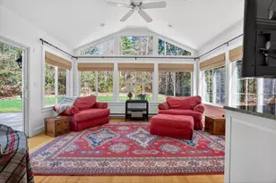 8 Buttercup Ln, Dover, MA 02030 - Photo 9