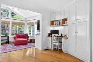 8 Buttercup Ln, Dover, MA 02030 - Photo 11