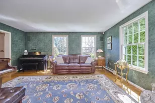 70 Harrington Rd, Framingham, MA 01701 - Photo 3