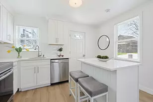 132 Sumner St, North Attleboro, MA 02760 - Photo 5