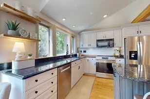 22 Old Cambridge Turnpike, Lincoln, MA 01773 - Photo 13