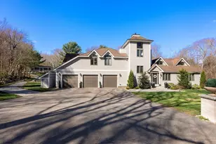 22 Old Cambridge Turnpike, Lincoln, MA 01773 - Photo 3