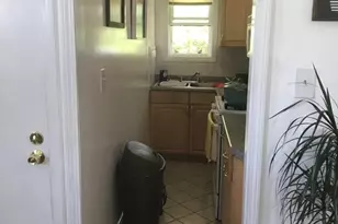 10 Viall St, New Bedford, MA 02744 - Photo 15