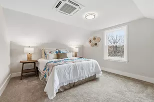 10 Hammatt St, Ipswich, MA 01938 - Photo 23