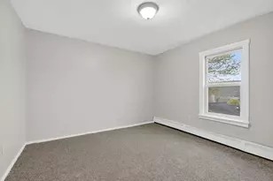 66-68 Clarendon St, Fitchburg, MA 01420 - Photo 17