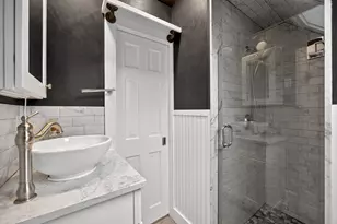 19 Center St, Provincetown, MA 02657 - Photo 37
