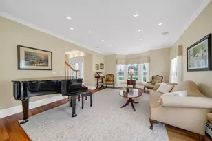 215 Lexington Rd, Dracut, MA 01826 - Photo 5