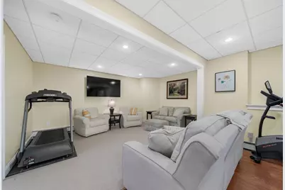 215 Lexington Road, Dracut, MA 01826 - Photo 33