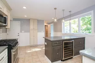 117 Gore St, Cambridge, MA 02141 - Photo 3