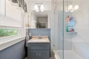 104 W Pond Rd, Plymouth, MA 02360 - Photo 17
