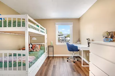 25 Rockland St #4, Boston, MA 02132 - Photo 17
