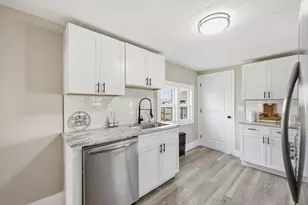 20 Conklin St, Springfield, MA 01109 - Photo 13